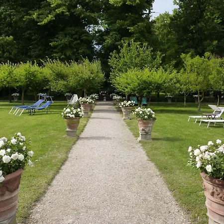 Hotel Alberti 3*