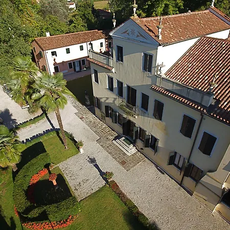 Hotel Alberti 3*