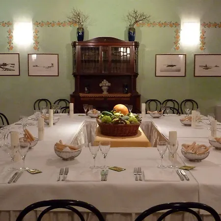 Alberti Hotel 3*